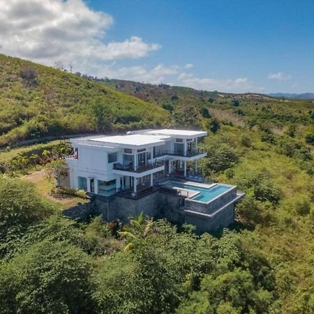 Villa Nambung Selong Belanak Exteriér fotografie